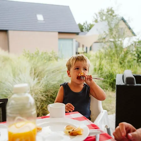 Ridderstee Duin Tatil parkı 4*