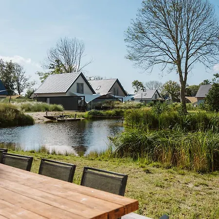 Holiday park Ridderstee Duin 4*
