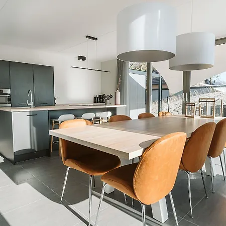 Ridderstee Duin Tatil parkı 4*