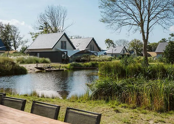 Holiday park Ridderstee Duin 4*