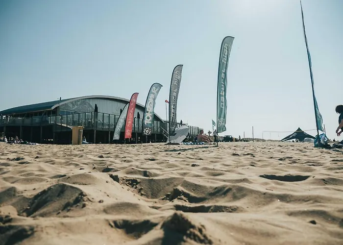 Aldeamento Turístico Ridderstee Duin 4*